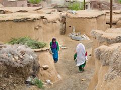 محرومیت زدایی از مناطق